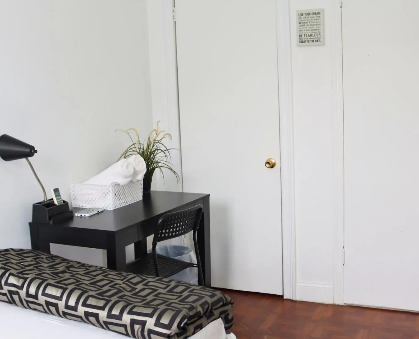 Klo Guest House New York Homestay